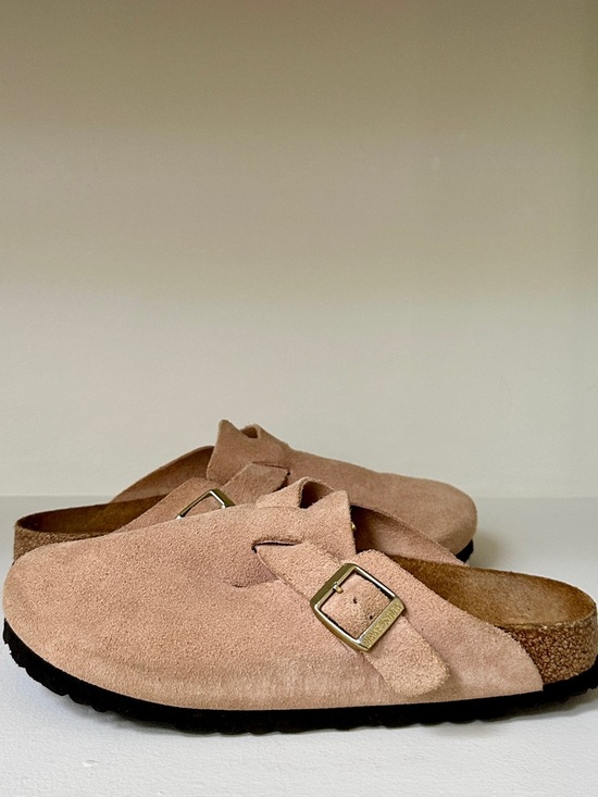 Birkenstock Shoes - Women's Birkenstock Suede Blush Colored Boston Clog Size 39